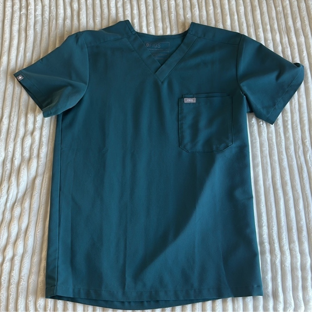 Men’s Extra Small Figs Caribbean Blue Scrub Top